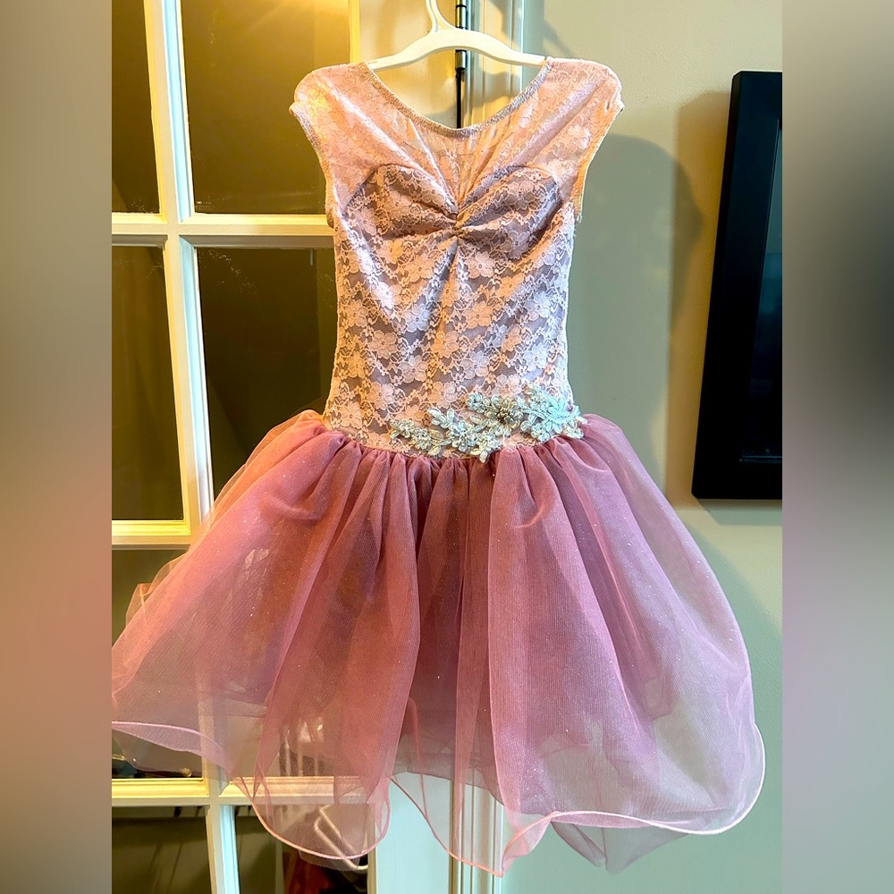 Weissman ballet costume in large child